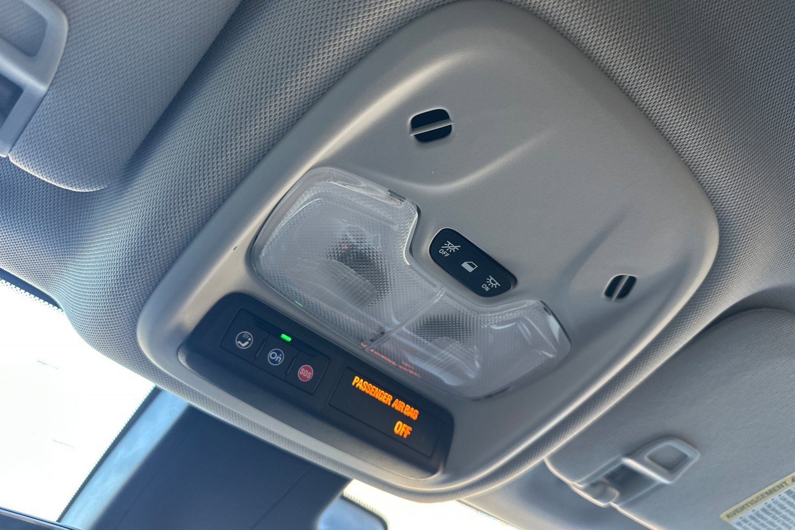 Used 2022 Chevrolet Bolt EUV Premier w/ Super Cruise Package image 23