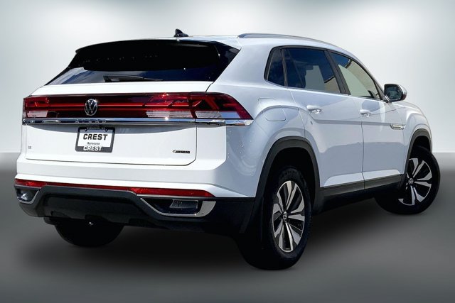 Used 2024 Volkswagen Atlas Cross Sport SE AWD/4WD image 13