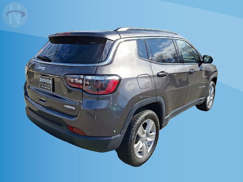 Certified 2022 Jeep Compass Latitude image 24