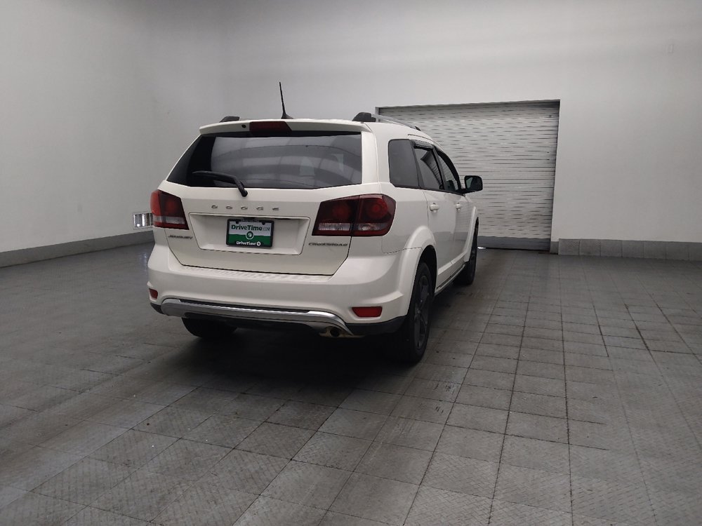 Used 2019 Dodge Journey Crossroad FWD image 9