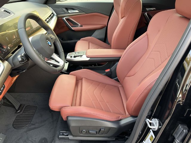 New 2027 BMW X1 xDrive28i w/ Convenience Package AWD/4WD image 14