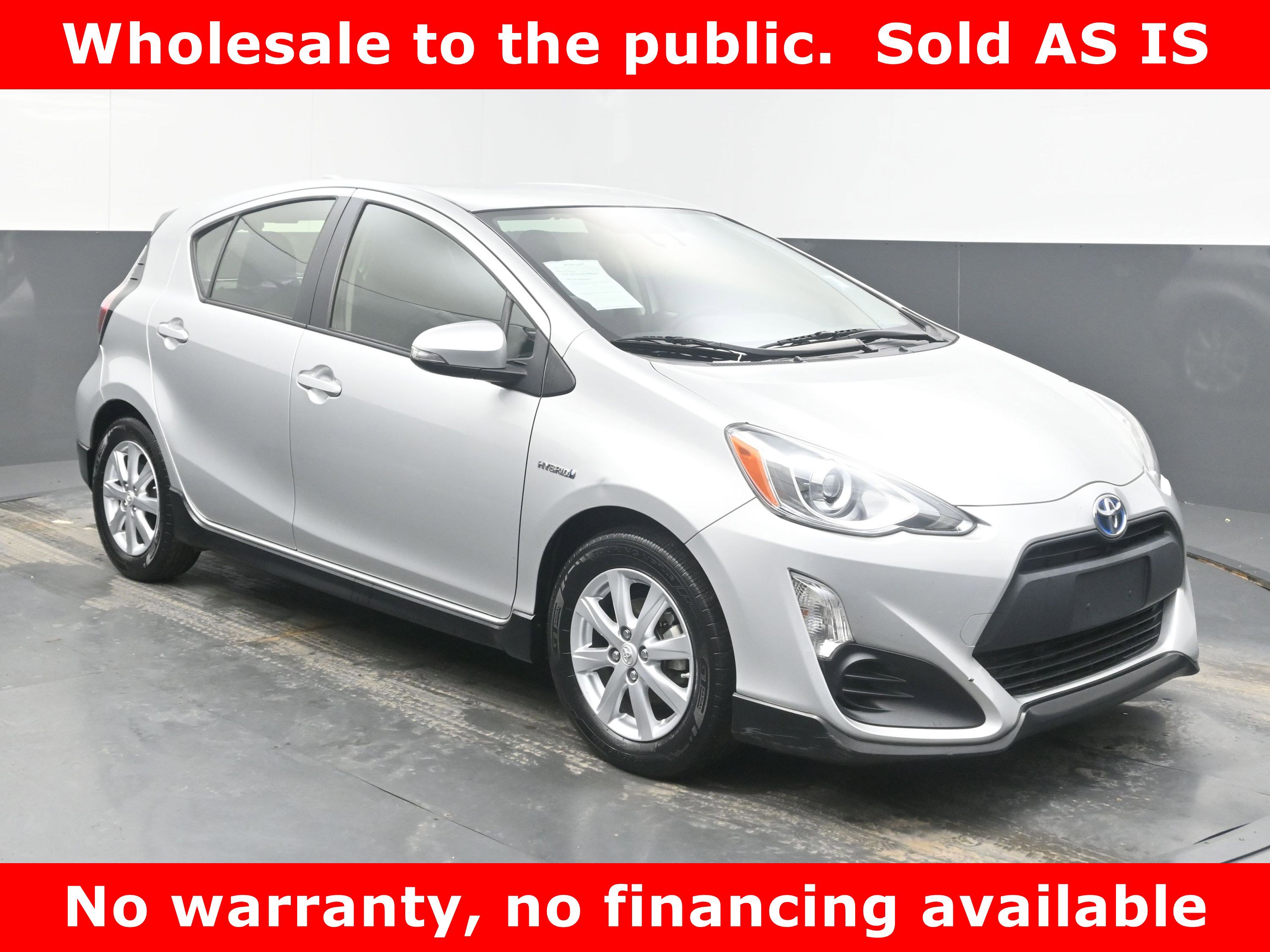 Used 2017 Toyota Prius C Two image 1