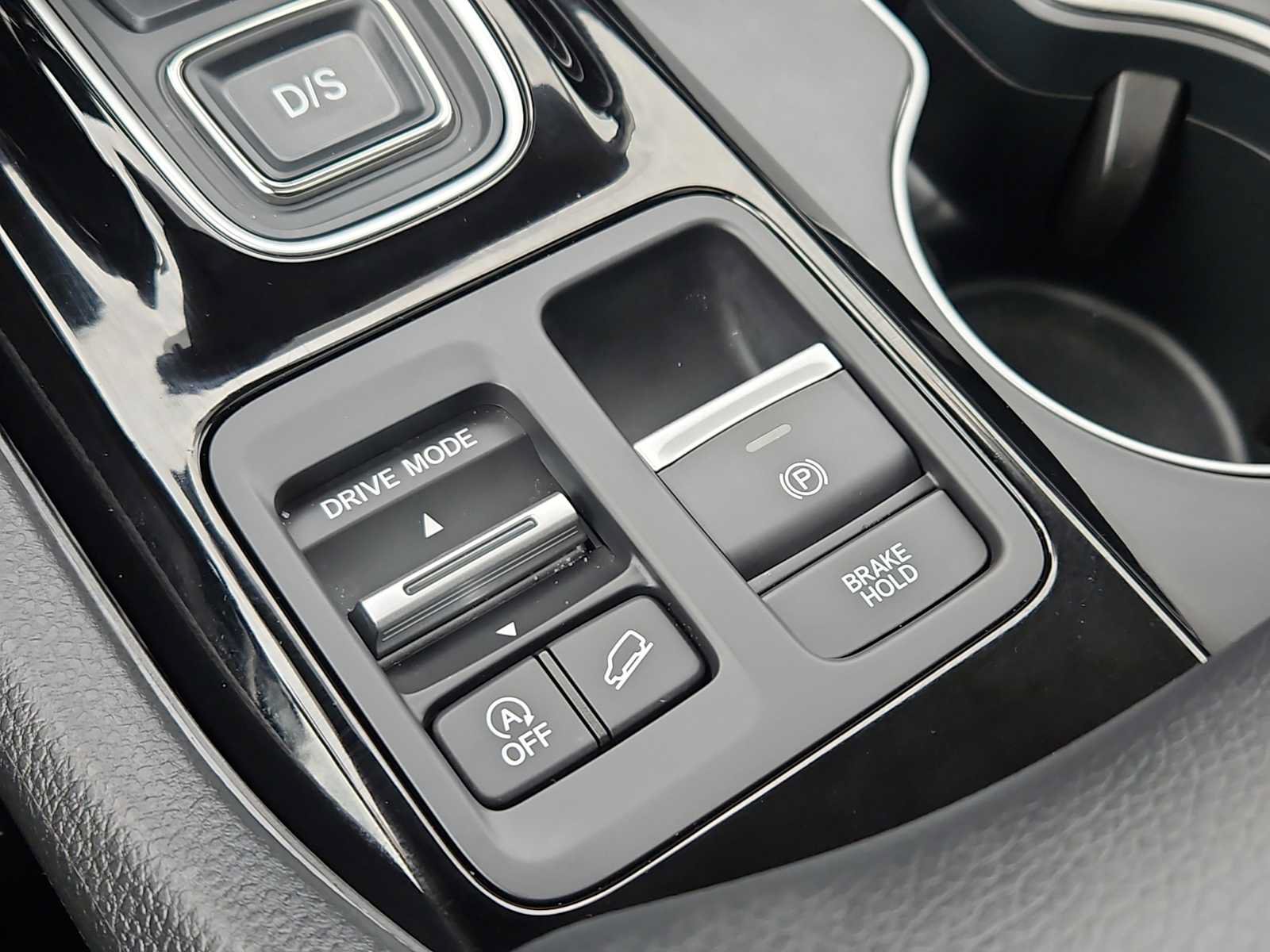 Used 2023 Honda Pilot Touring image 18