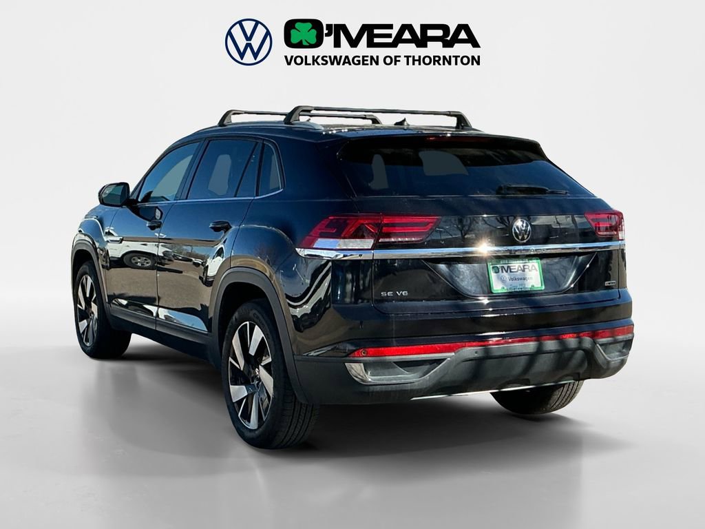 Used 2022 Volkswagen Atlas Cross Sport SE w/ Panoramic Sunroof Package image 3