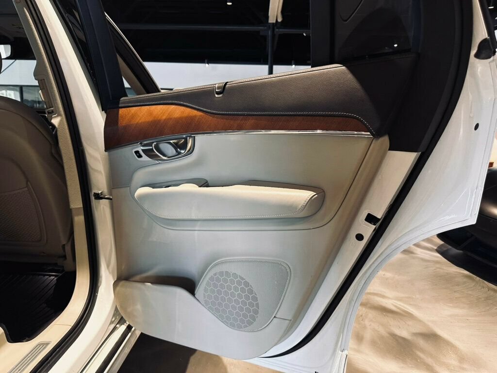 Used 2019 Volvo XC90 T6 Inscription w/ Protection Package AWD/4WD image 16