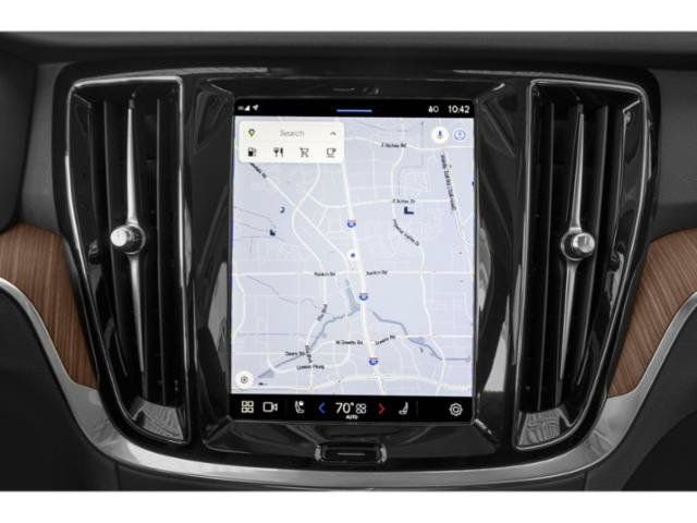 Used 2023 Volvo S60 B5 Plus FWD image 17