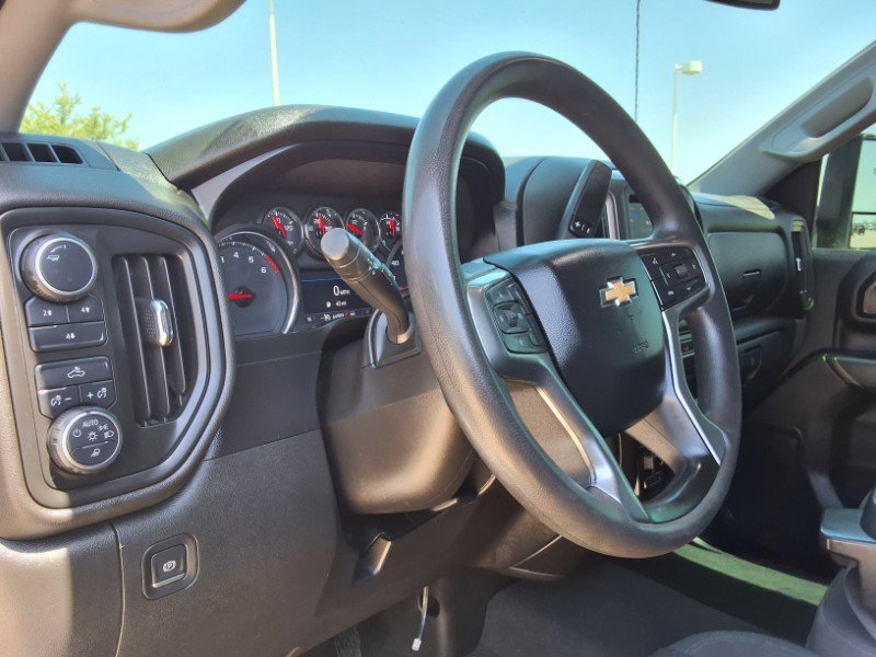 Used 2021 Chevrolet Silverado 2500 Custom w/ Custom Value Package AWD/4WD image 10