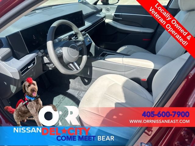 Used 2025 Hyundai Sonata SEL FWD image 11