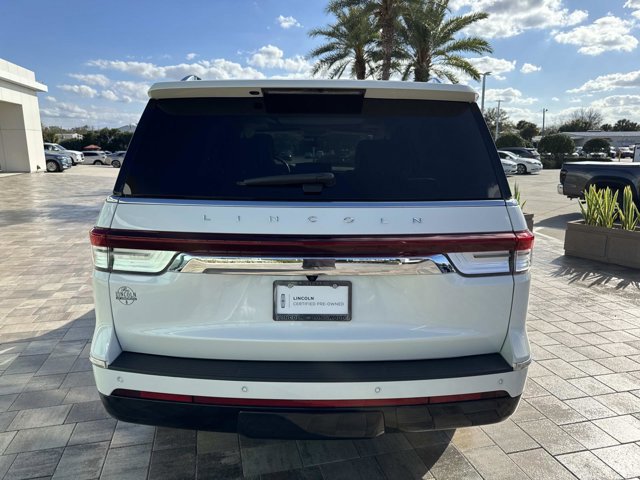 Certified 2024 Lincoln Navigator Reserve image 3