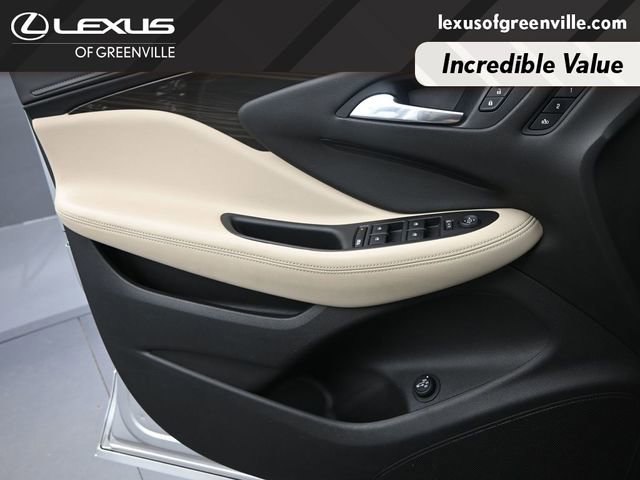 Used 2019 Buick Envision Essence image 21