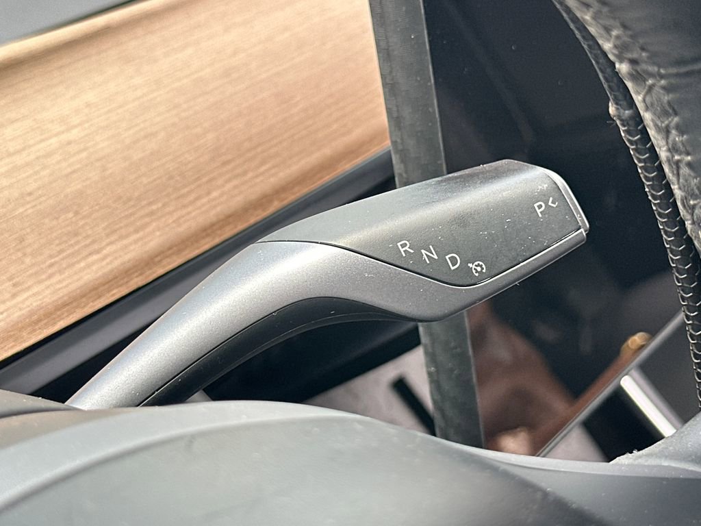 Used 2018 Tesla Model 3 Long Range image 18