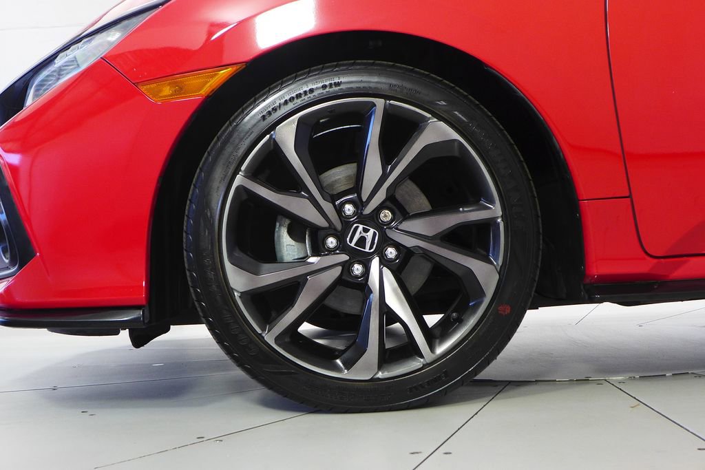 Used 2018 Honda Civic Sport Touring image 5