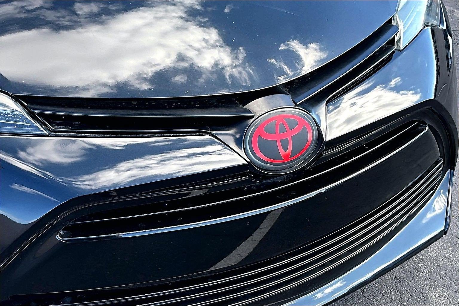 Used 2019 Toyota Corolla LE FWD image 30