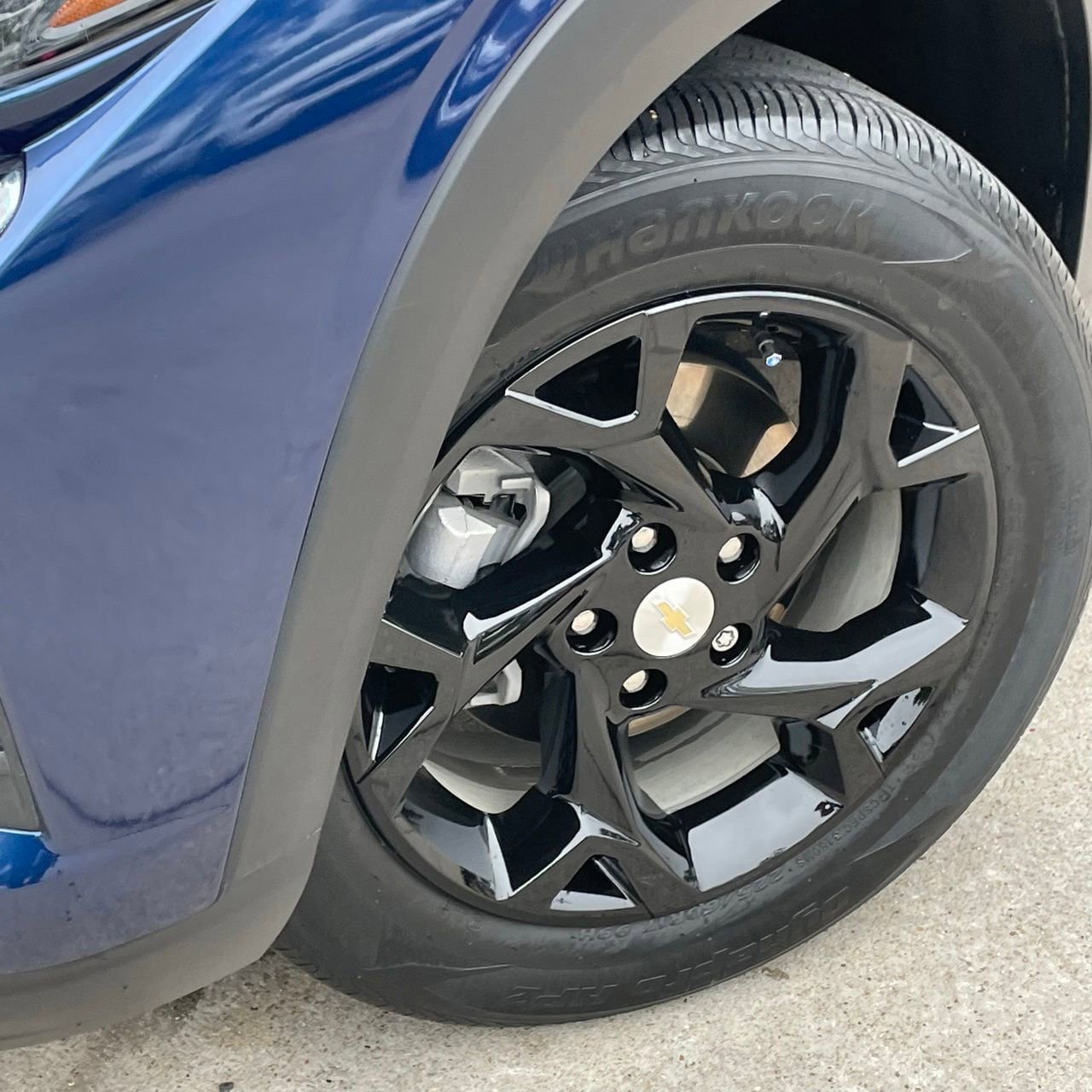 Used 2024 Chevrolet Trax LS w/ LS Convenience Package FWD image 8