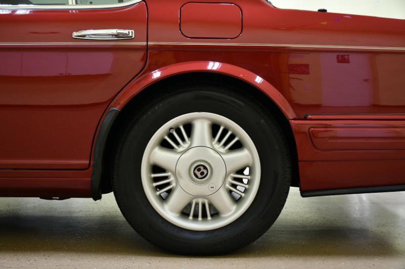 Used 1998 Bentley Brooklands Long Wheelbase RWD image 21