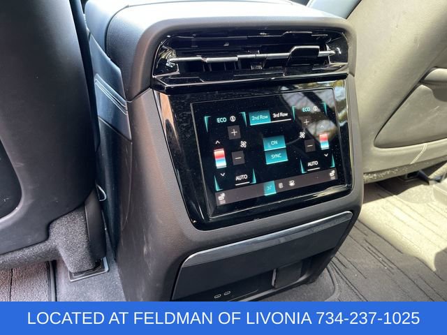 Used 2025 Cadillac Escalade IQ Luxury 2 w/ LPO, Premium Carpet Package image 20