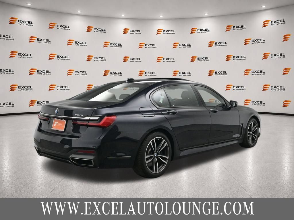 Used 2020 BMW 750i xDrive w/ M Sport Package AWD/4WD image 5