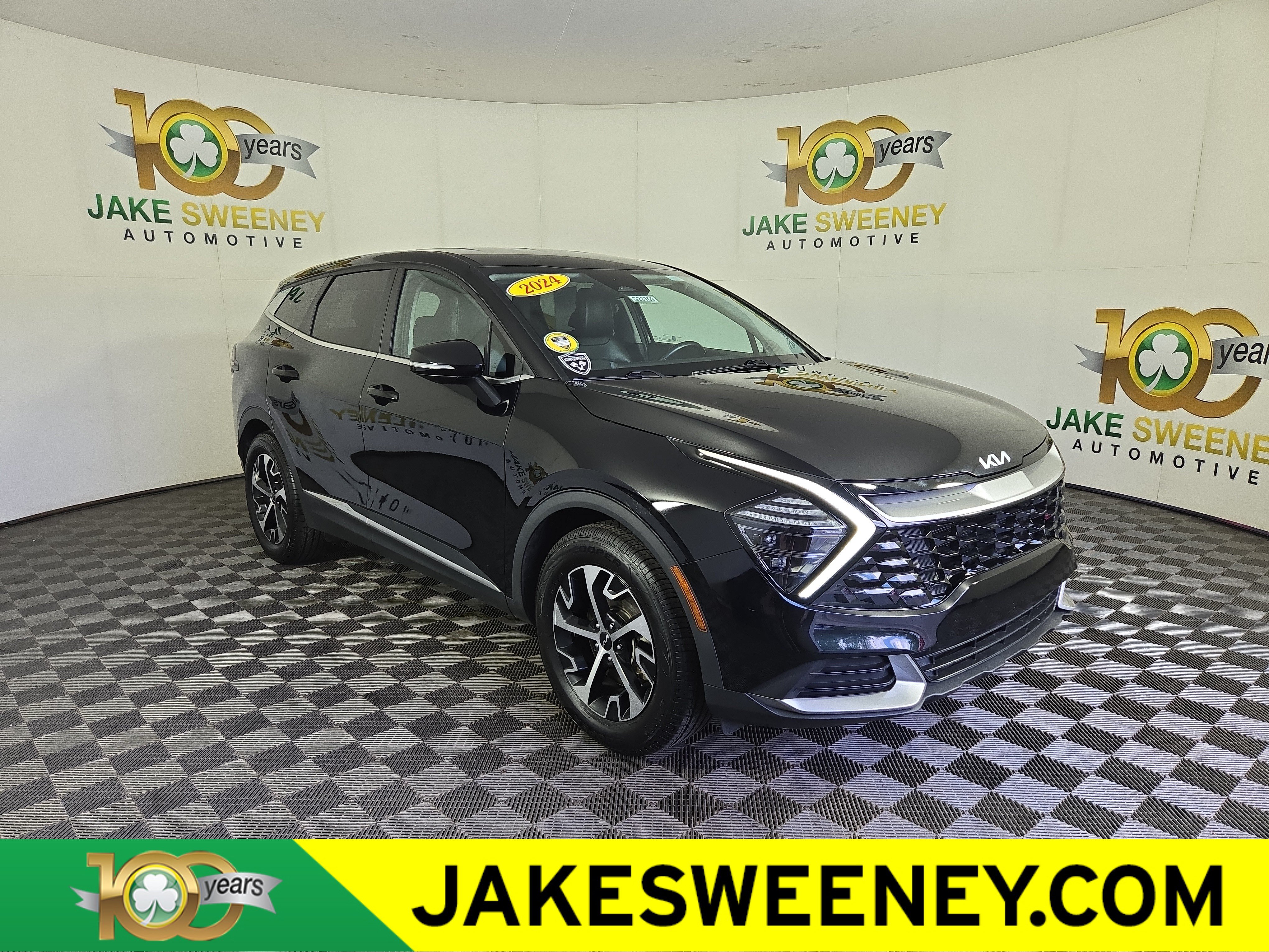 Used 2024 Kia Sportage EX FWD video 1