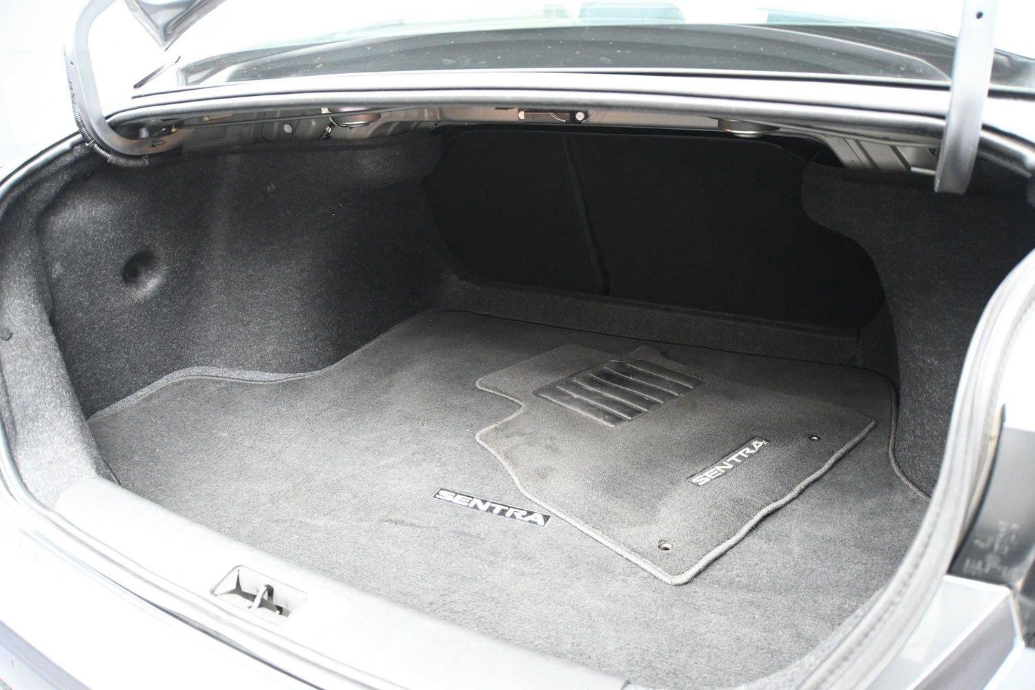 Used 2022 Nissan Sentra SV w/ All-Weather Package FWD image 13