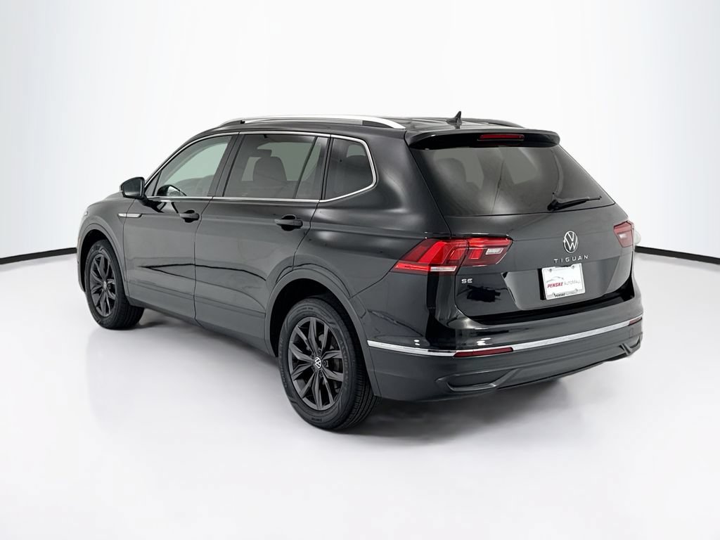 Used 2023 Volkswagen Tiguan SE FWD image 7
