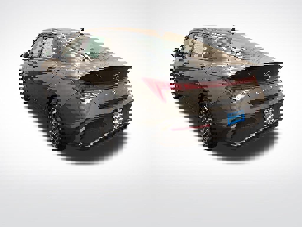 New 2025 Hyundai Elantra SEL image 7