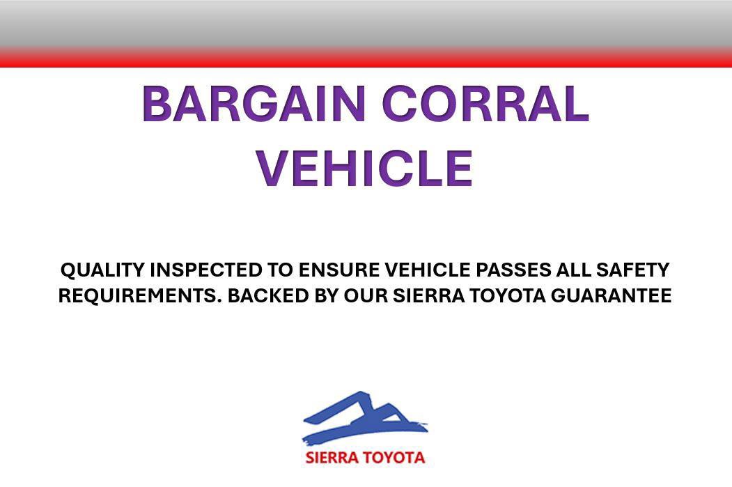 Used 2016 Jeep Renegade Trailhawk w/ Safety & Security Group image 2