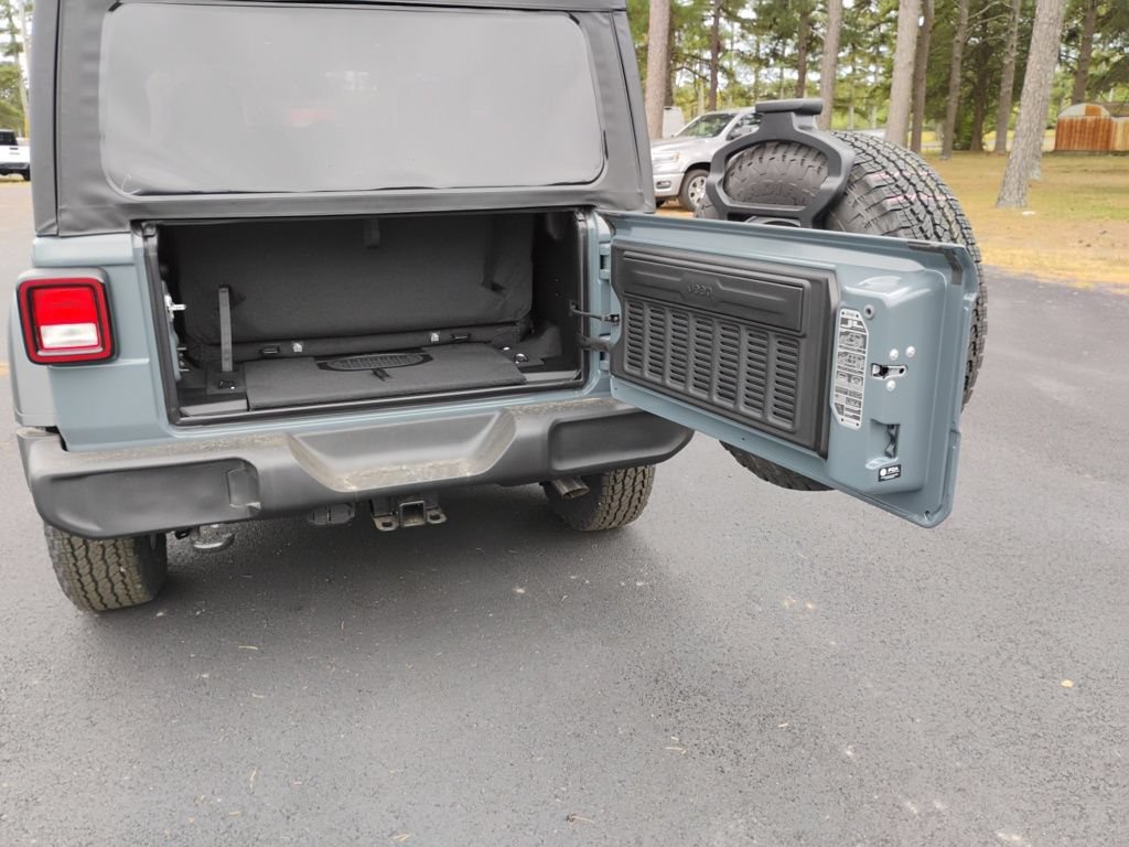 New 2026 Jeep Wrangler Sport AWD/4WD image 12