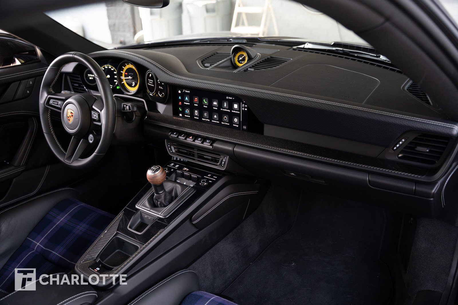 Used 2022 Porsche 911 GT3 image 35