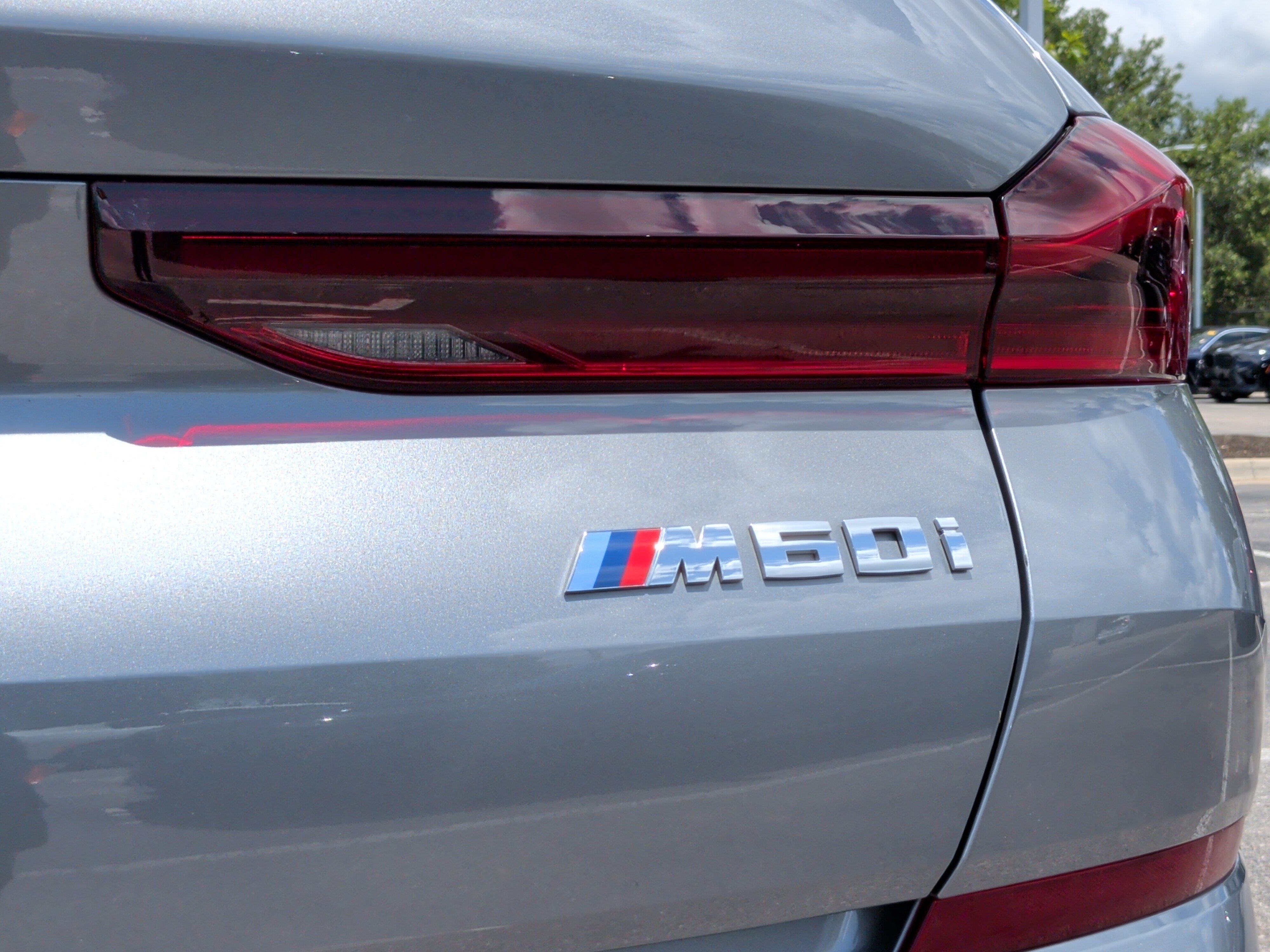 Certified 2025 BMW X6 M60i AWD/4WD image 11