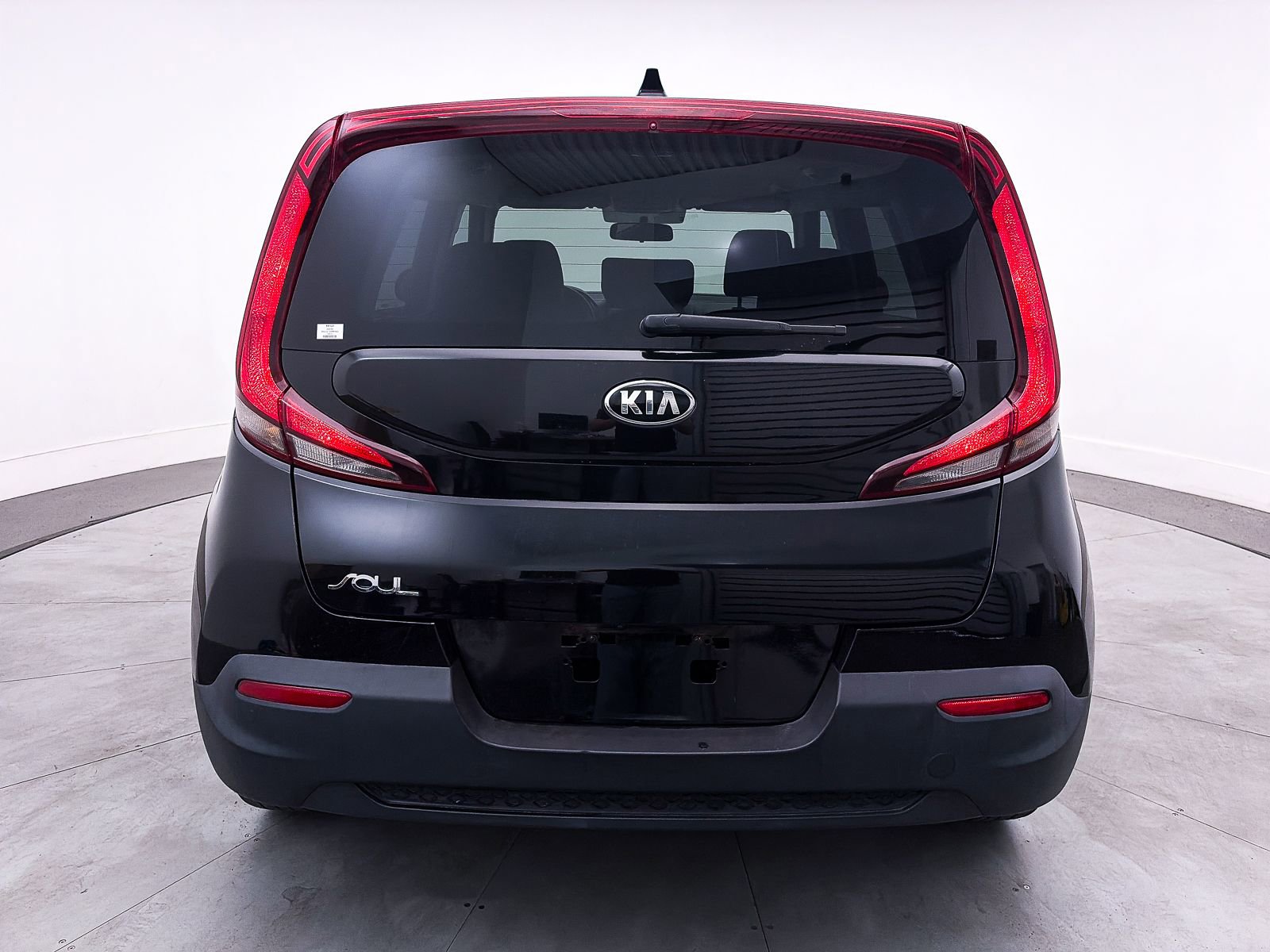 Used 2020 Kia Soul LX image 13