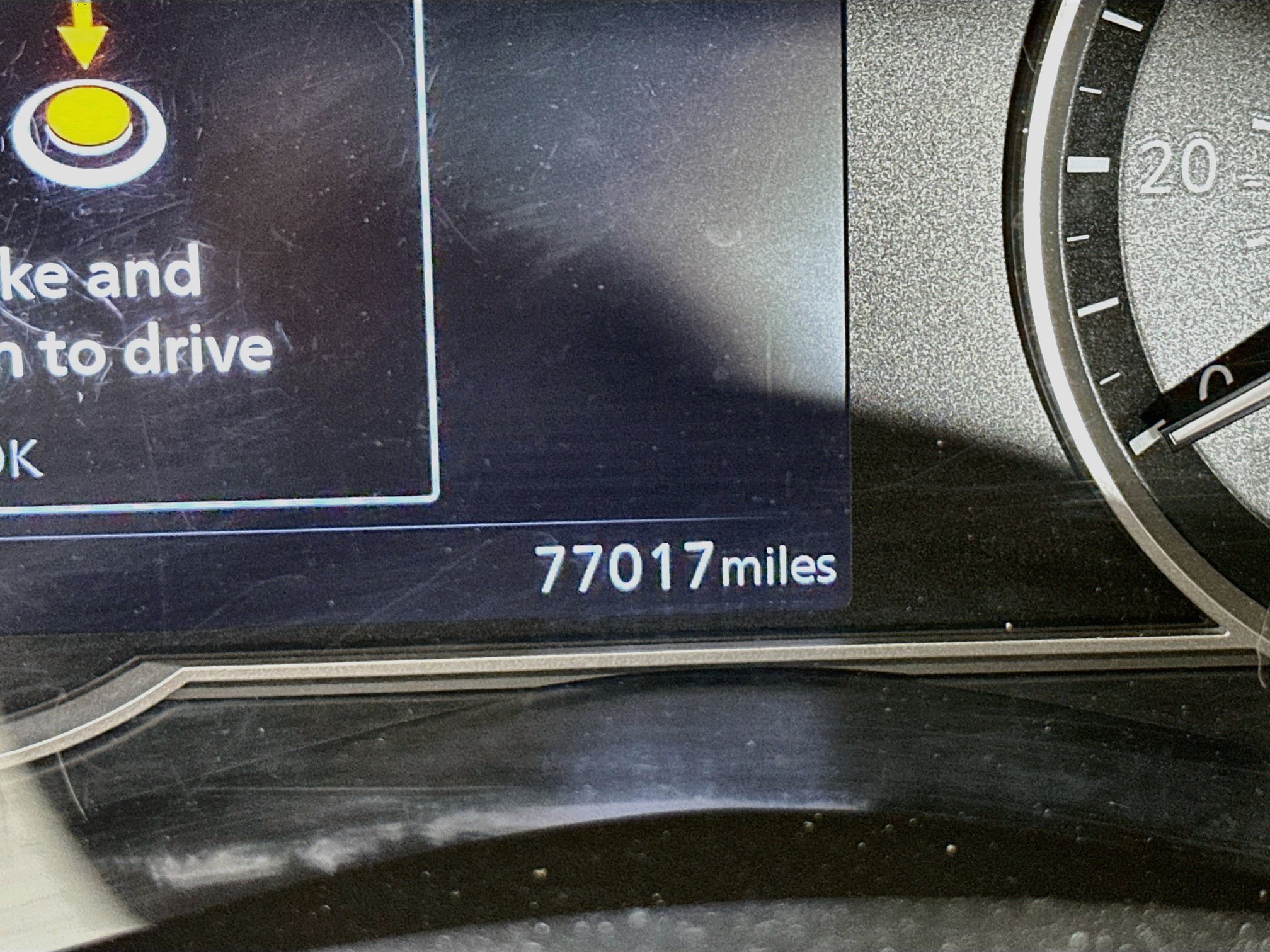 Used 2021 Nissan Versa SV FWD image 18