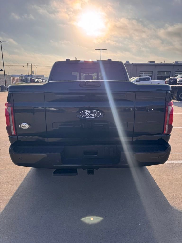 Used 2024 Ford F150 King Ranch w/ FX4 Off-Road Package image 7