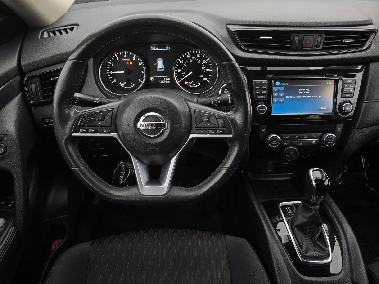 Used 2017 Nissan Rogue SV w/ SV Premium Package AWD/4WD image 12