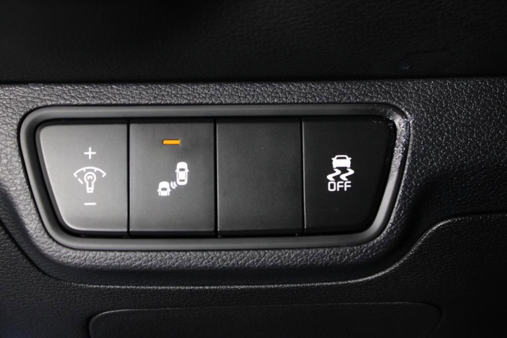 Used 2022 Kia Forte GT-Line w/ GT-Line Premium Package image 22