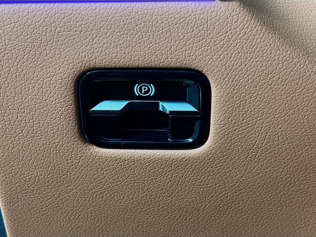 New 2026 Mercedes-Benz S 580 4MATIC Sedan image 11