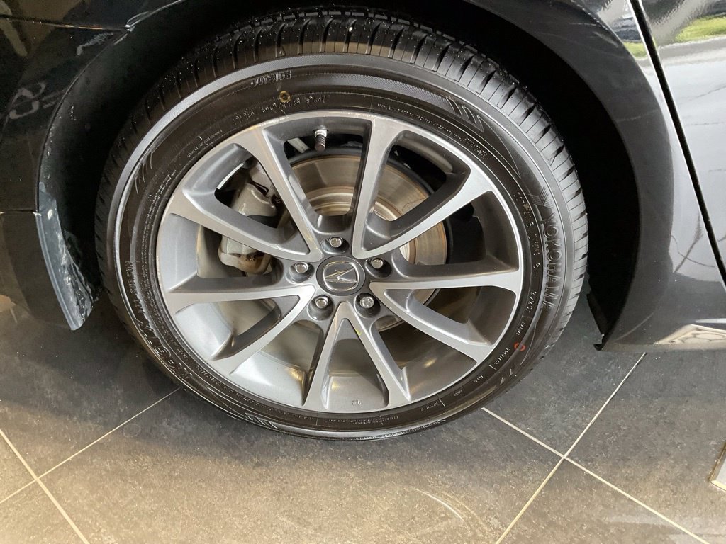 Used 2015 Acura TLX V6 FWD image 8
