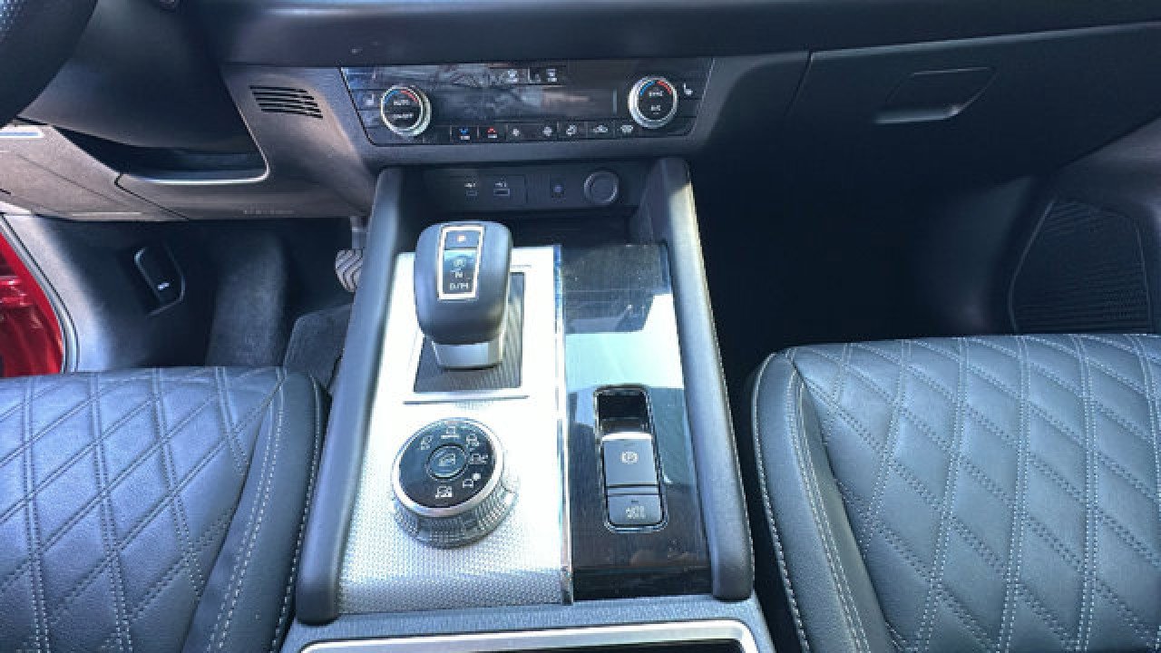 Used 2022 Mitsubishi Outlander SEL image 21