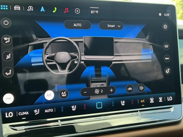 New 2026 Volkswagen Tiguan SEL R-Line AWD/4WD image 23