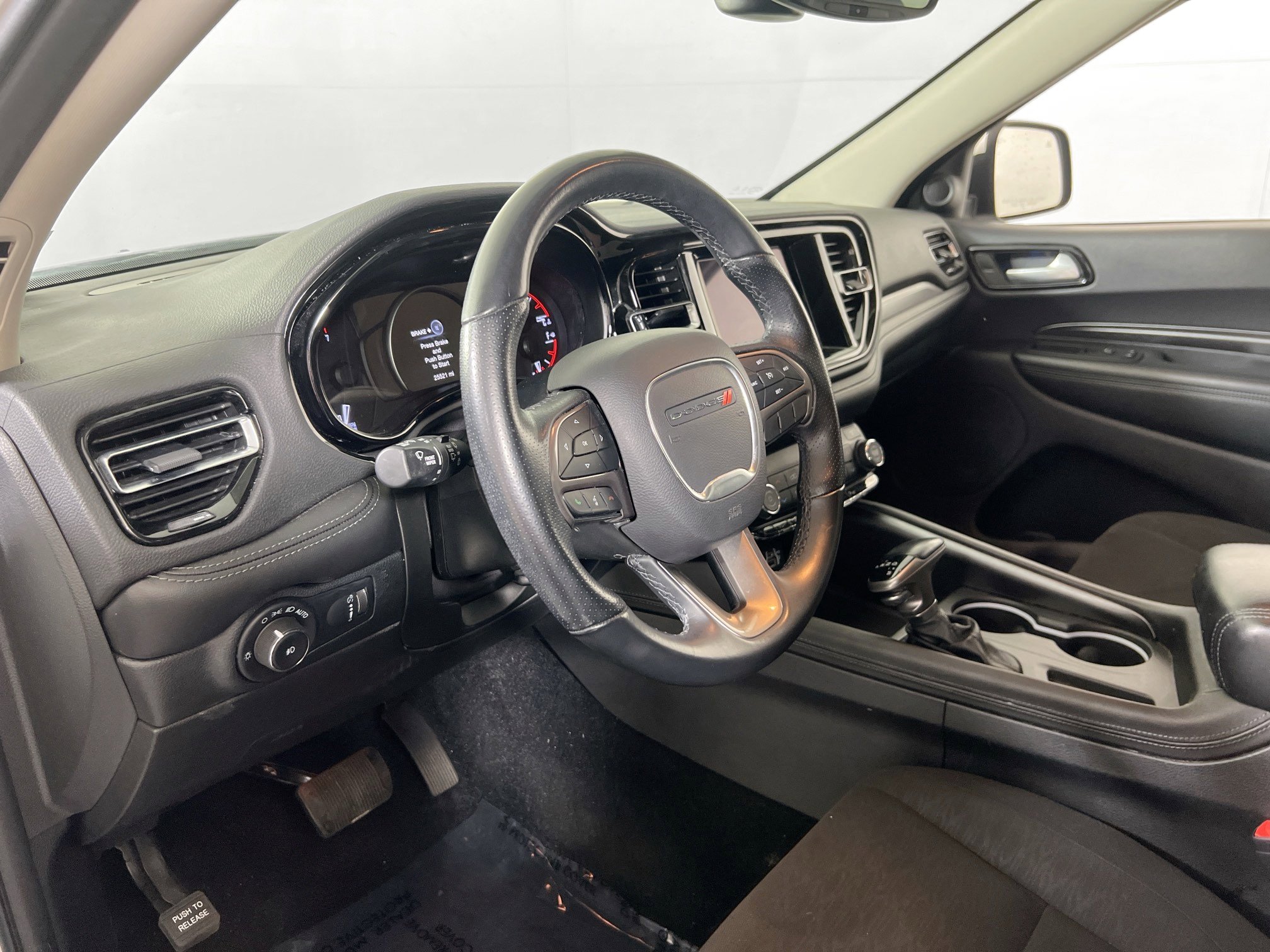 Used 2022 Dodge Durango SXT w/ Anodized Platinum Package image 9
