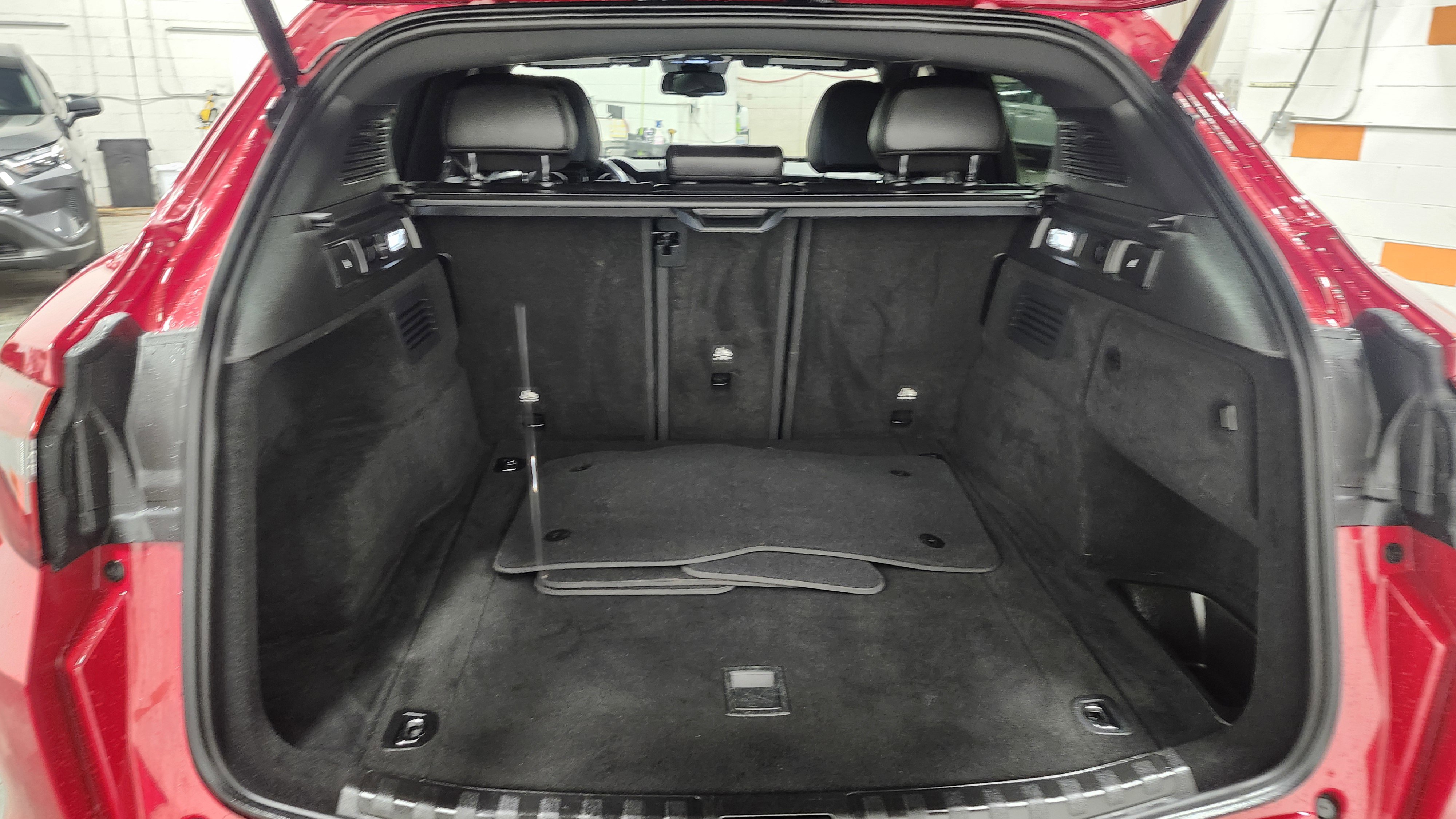 Used 2022 Alfa Romeo Stelvio Sprint image 23