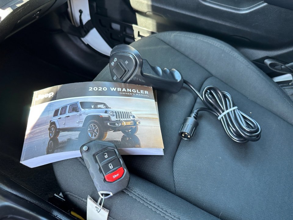 Used 2020 Jeep Wrangler Sport image 38