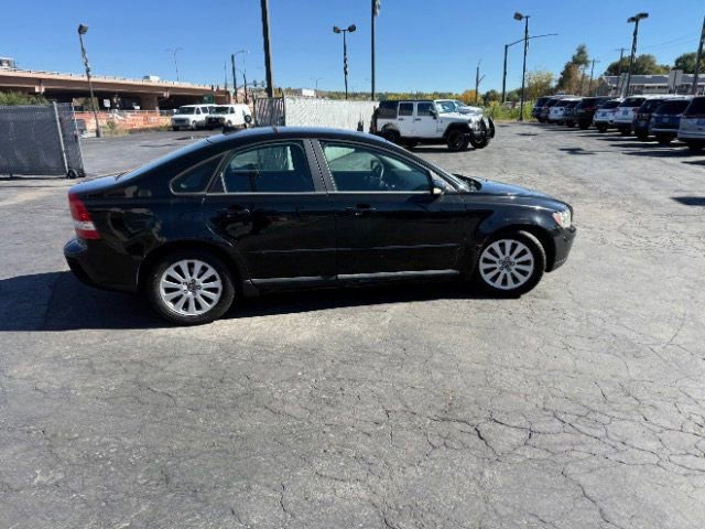 Used 2005 Volvo S40 2.4i FWD image 31