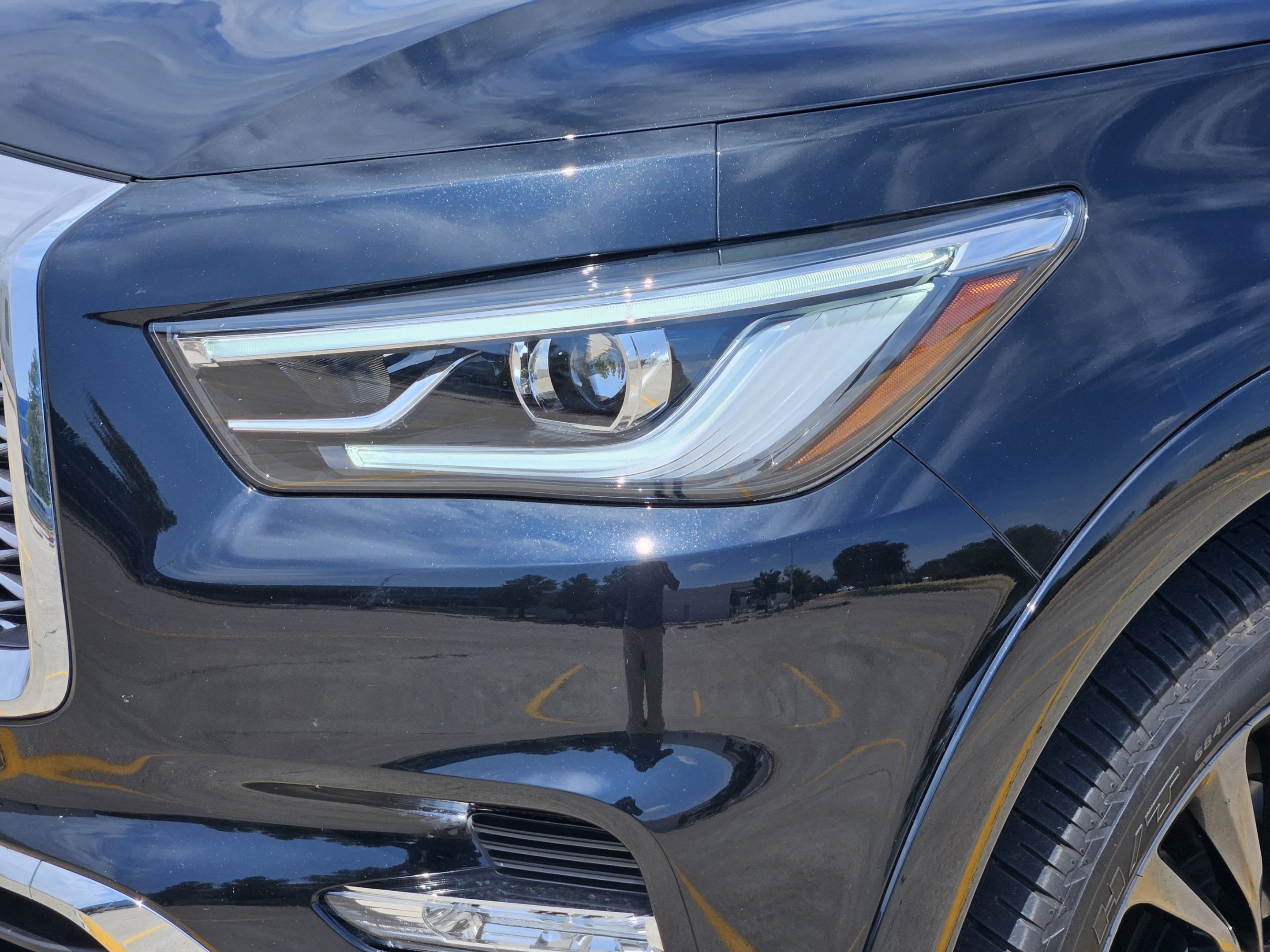 Used 2023 INFINITI QX80 Sensory w/ Cargo Package RWD image 28