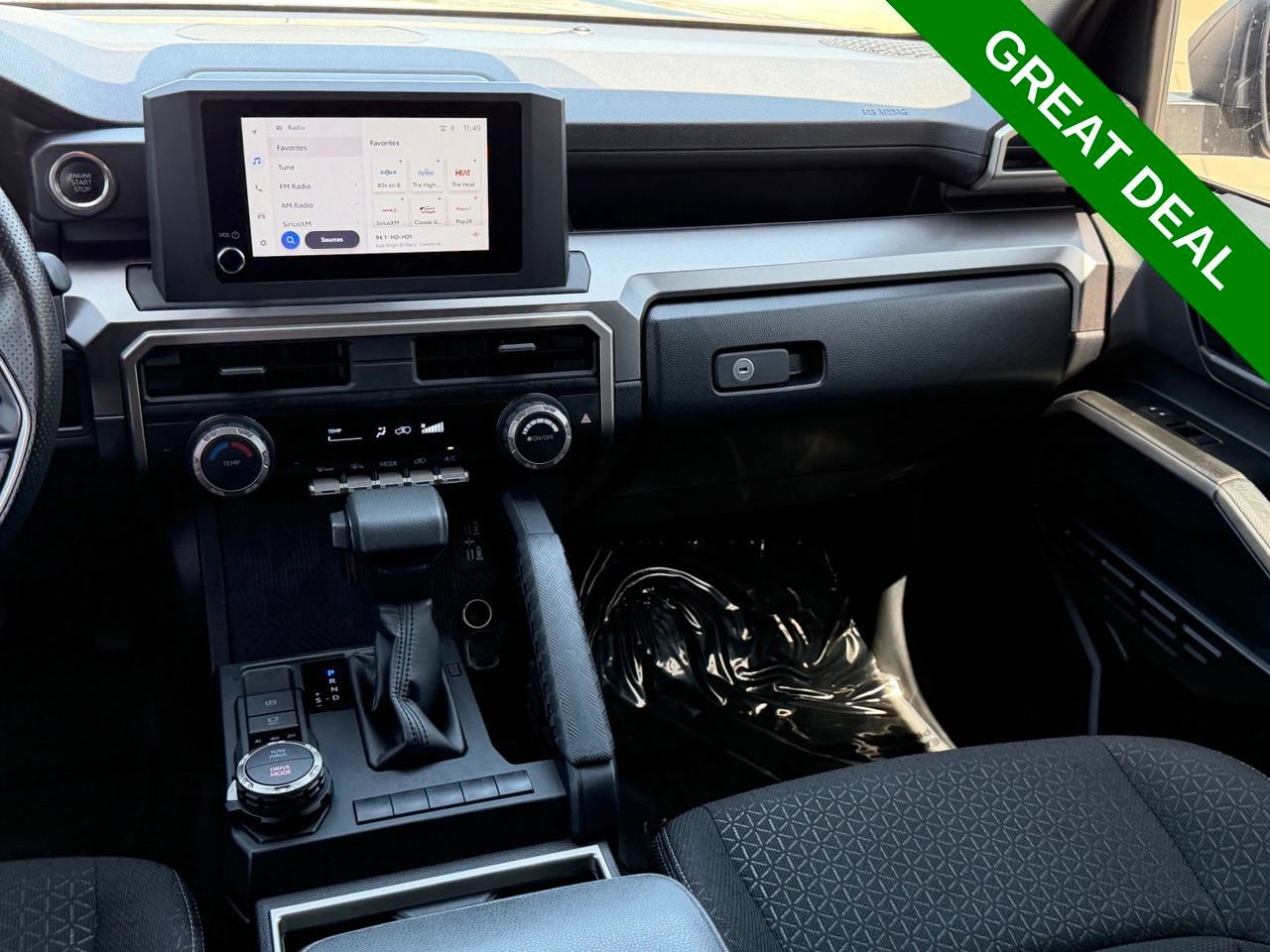 Used 2025 Toyota 4Runner SR5 AWD/4WD image 15