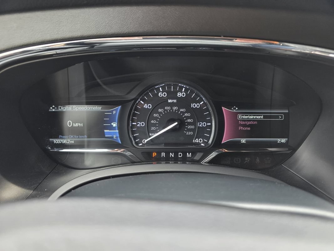 Used 2017 Lincoln Navigator L Select AWD/4WD image 38