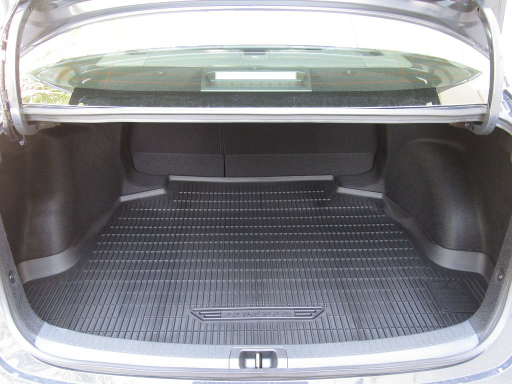 New 2026 Toyota Corolla XLE FWD image 20