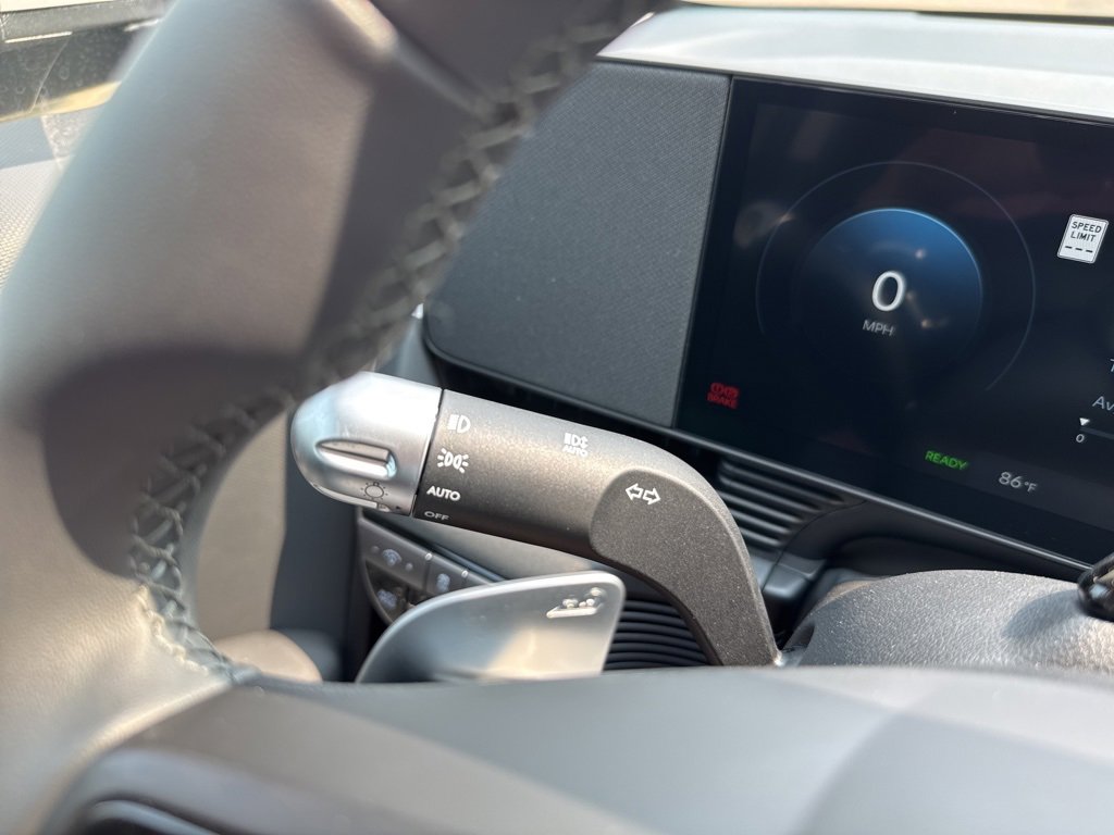 New 2025 Hyundai Ioniq 5 SEL image 30