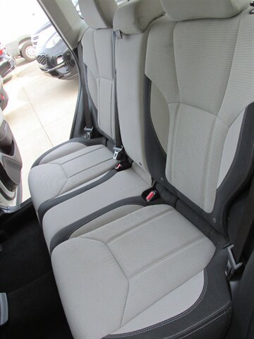 Used 2019 Subaru Forester 2.5i AWD image 11