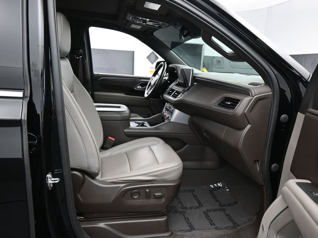Used 2023 GMC Yukon SLT image 43