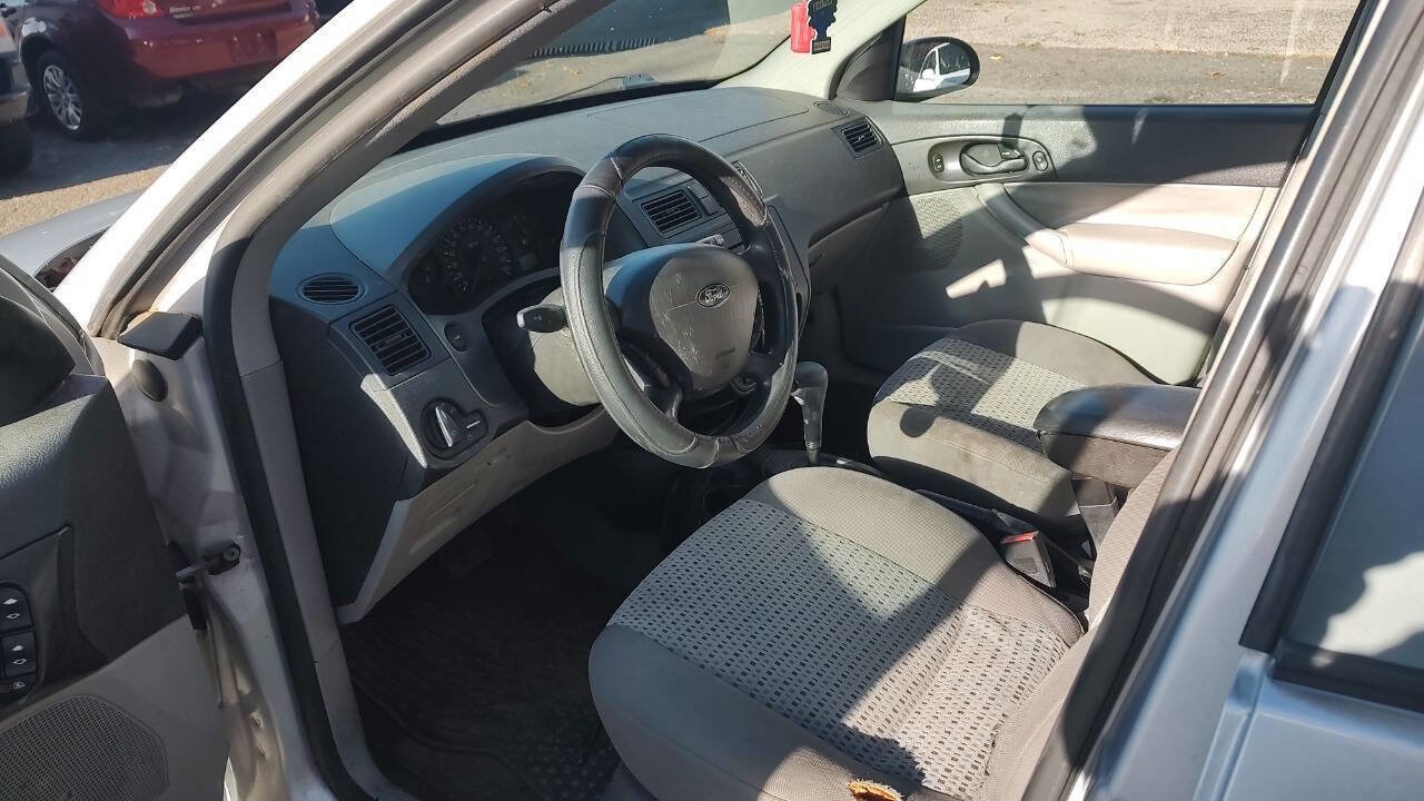 Used 2007 Ford Focus SES image 3
